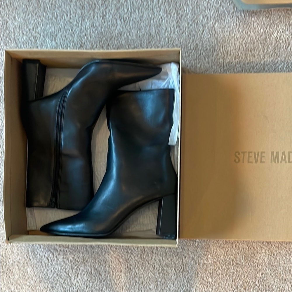Steve Madden Elegant Black Heeled Boots
